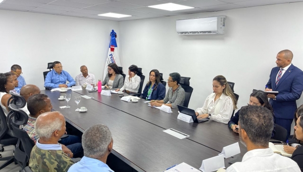 Desarrollo y Gestión Empresarial celebra reunión interinstitucional